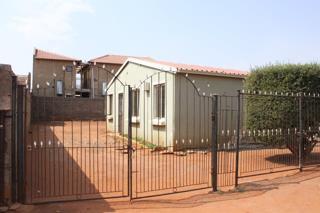 House For Rent in Glen Ridge, Soweto