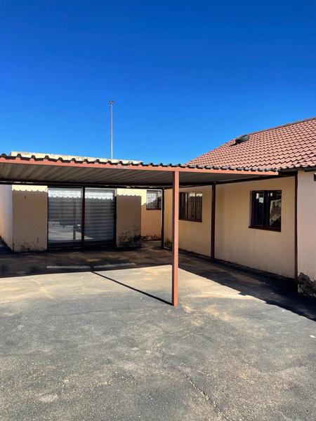 Property For Rent in Dobsonville Ext 3, Soweto